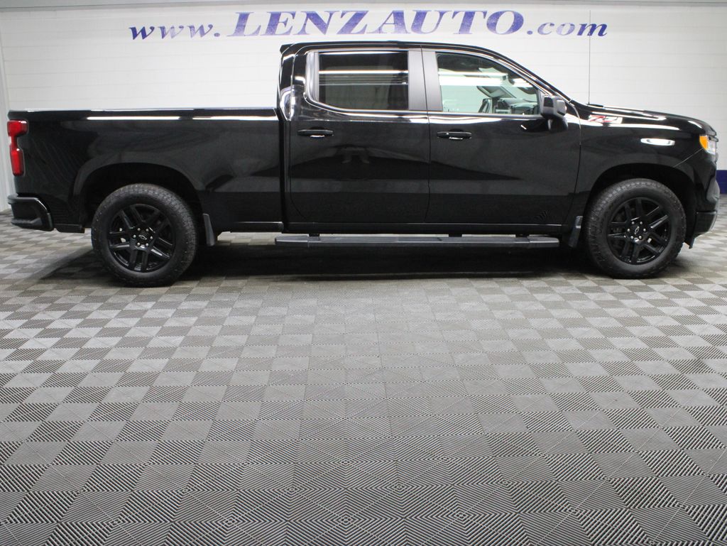 chevrolet silverado 1500 2024 1GCUDEEDXRZ133940 image chevrolet silverado 1500 2024 1GCUDEEDXRZ133940 image
